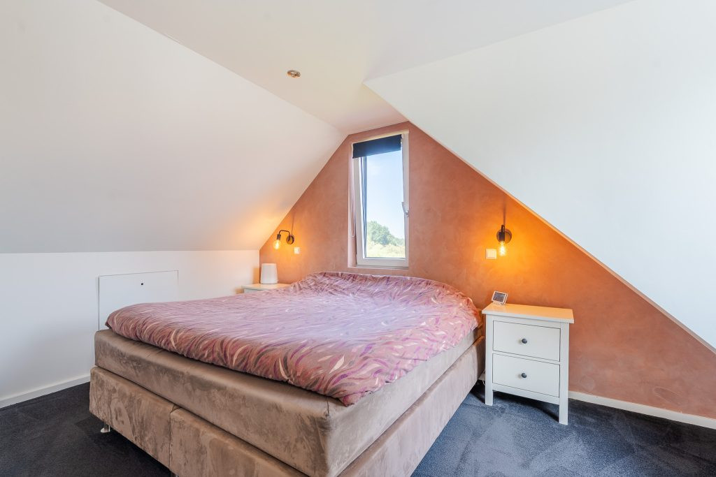 Vrijstaande woning te koop: Veldhoekweg 33, Zwolle