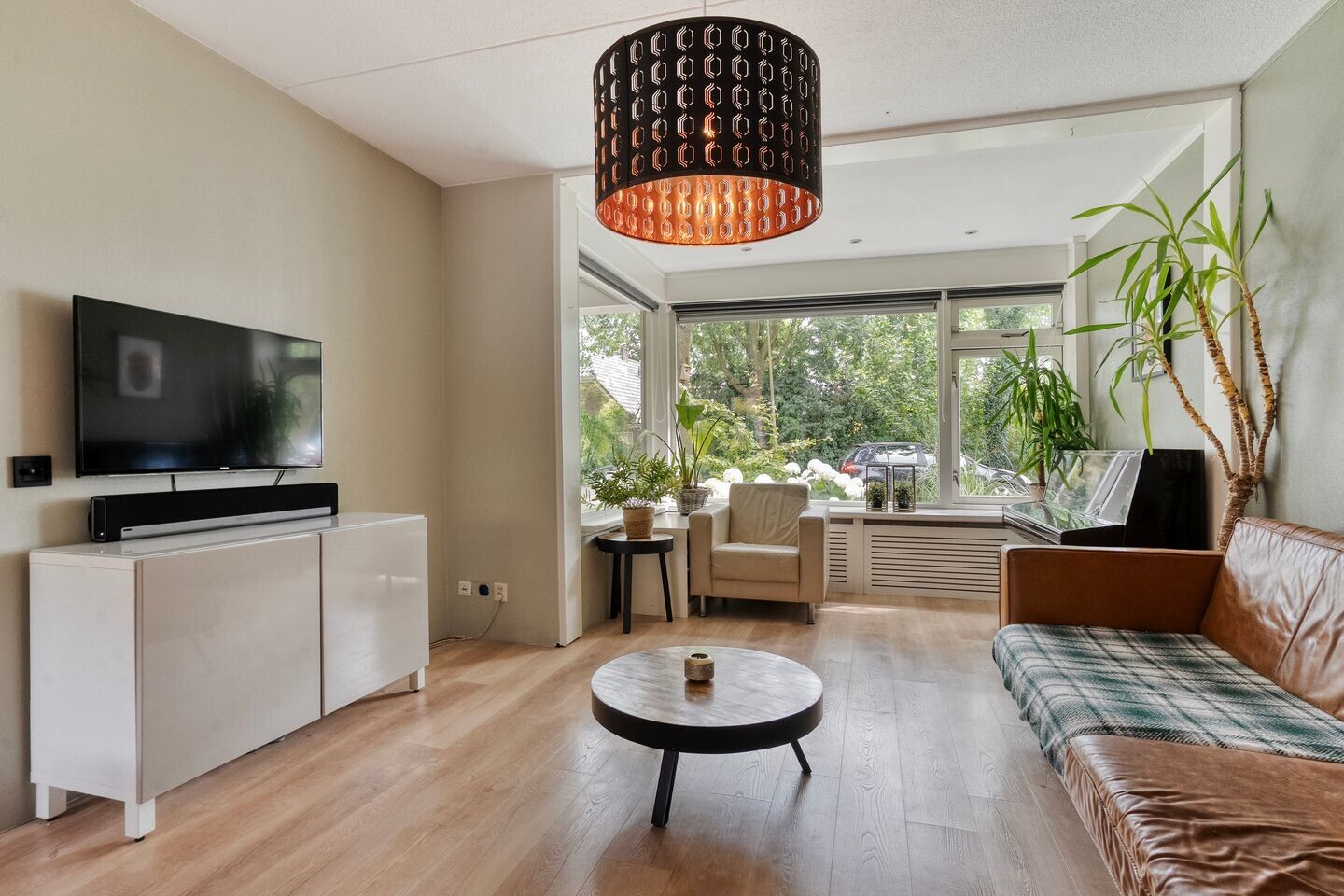 Tussenwoning te koop: Zeisweg 16, Zwolle