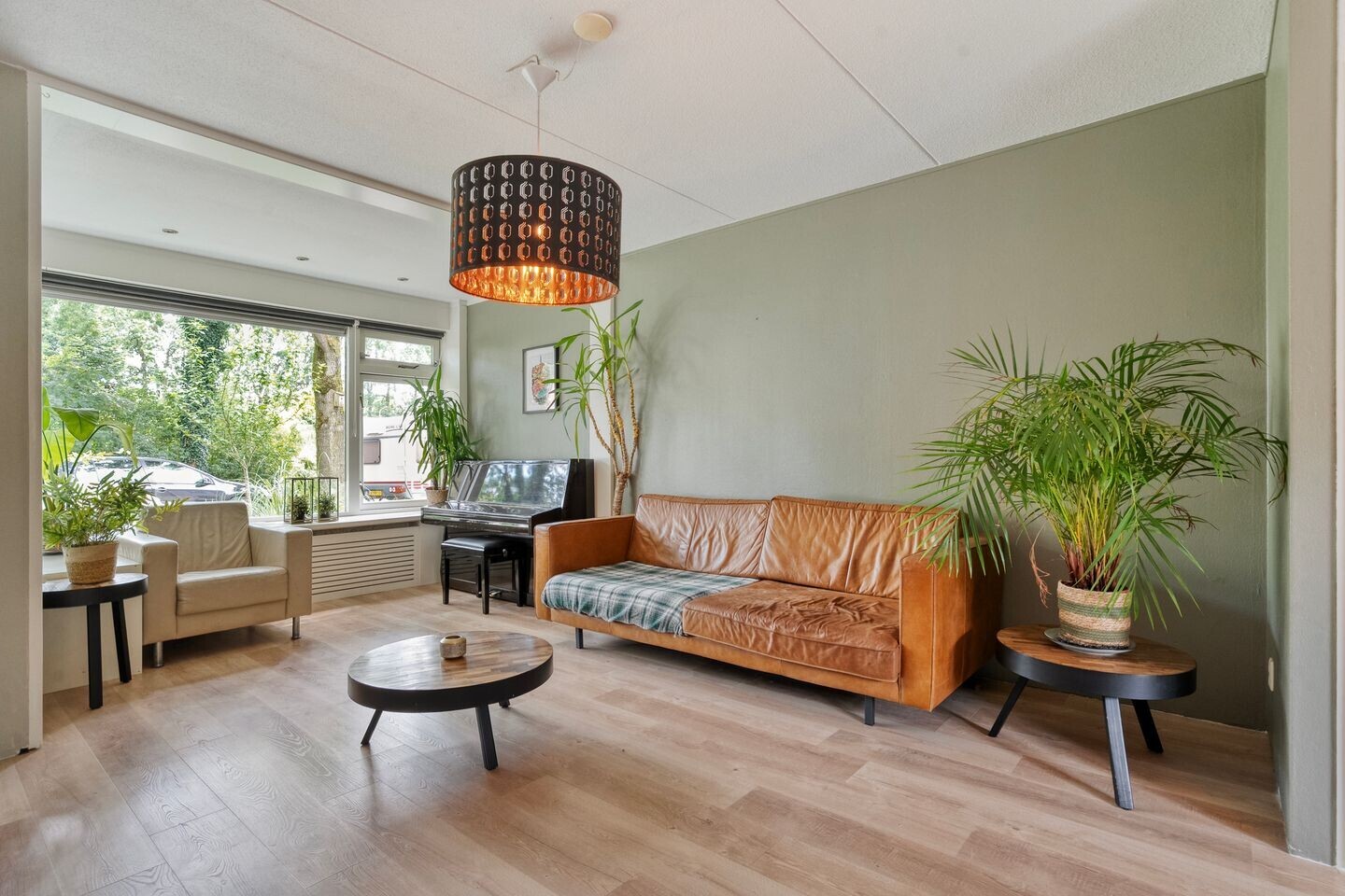 Tussenwoning te koop: Zeisweg 16, Zwolle