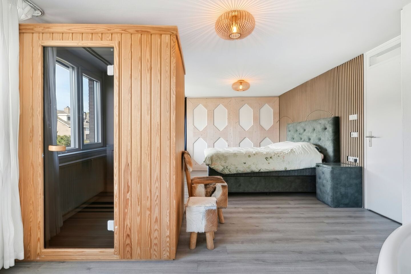 Twee-onder-één-kap te koop: Ravelstraat 36, Zwolle