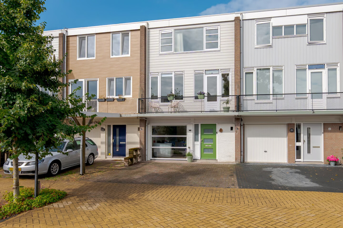 Tussenwoning te koop: Alm 6, Zwolle