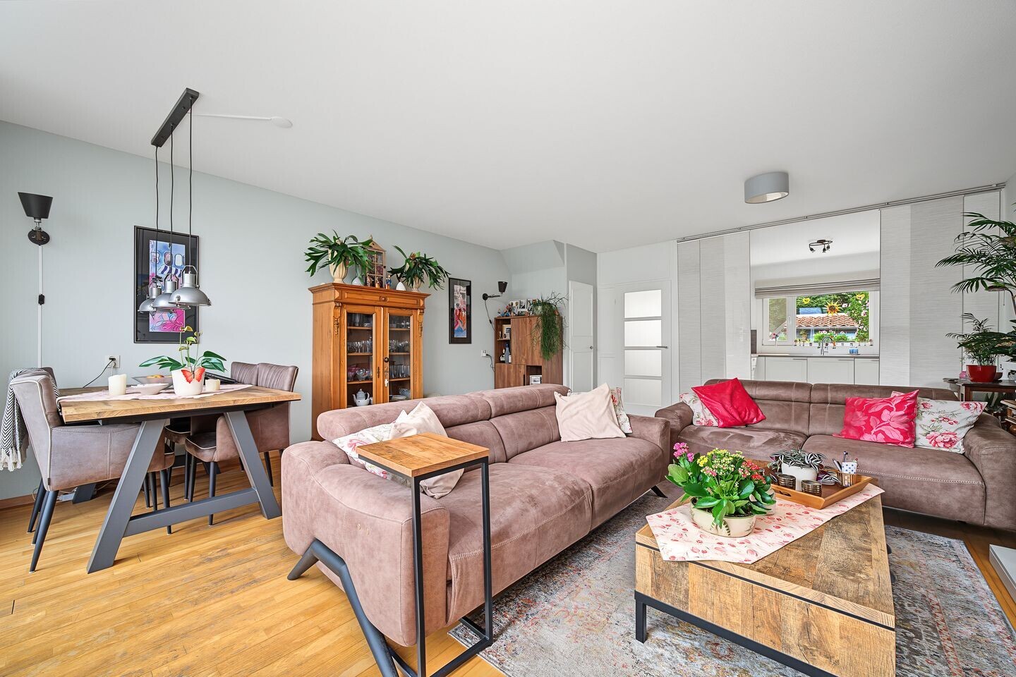 Tussenwoning te koop: Tilligterbeek 39, Zwolle