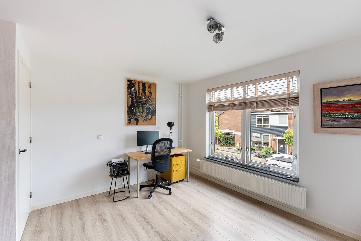 Tussenwoning te koop: Hagedoornweg 4, Zwolle
