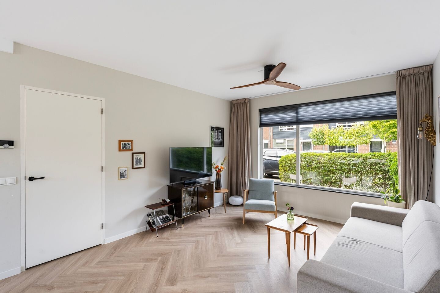 Tussenwoning te koop: Hagedoornweg 4, Zwolle