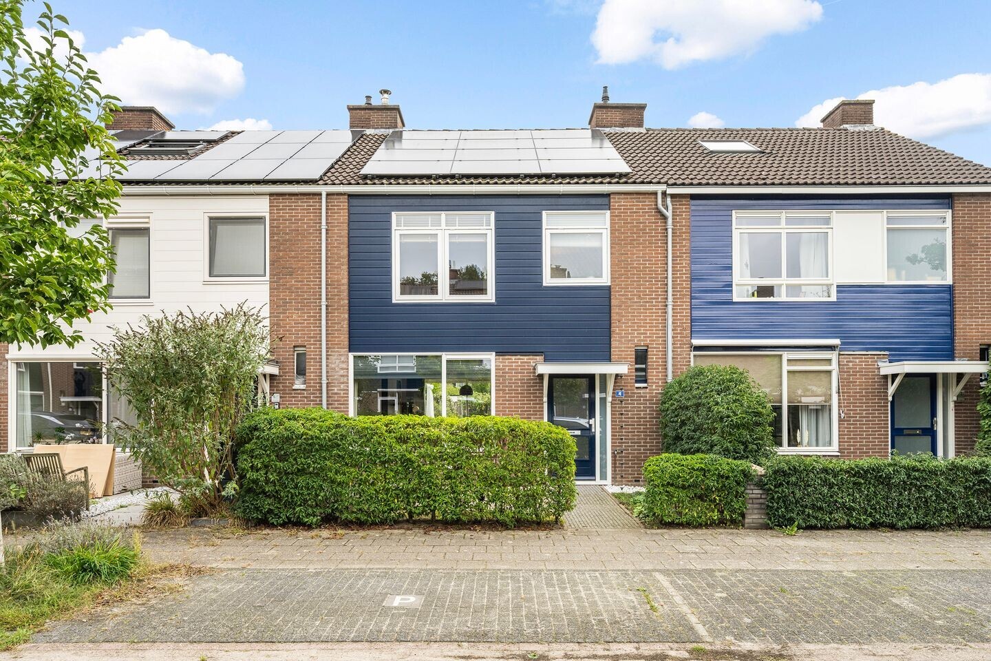 Tussenwoning te koop: Hagedoornweg 4, Zwolle