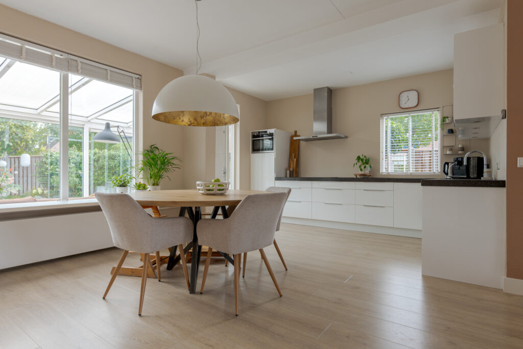 Hoekwoning te koop: Ereprijsweg 2, Zwolle