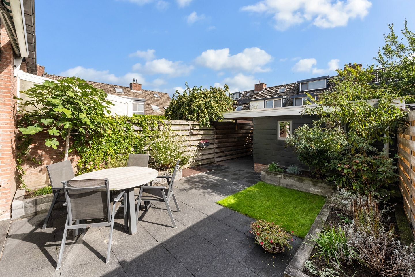 Tussenwoning te koop: Cichoreipad 16, Zwolle