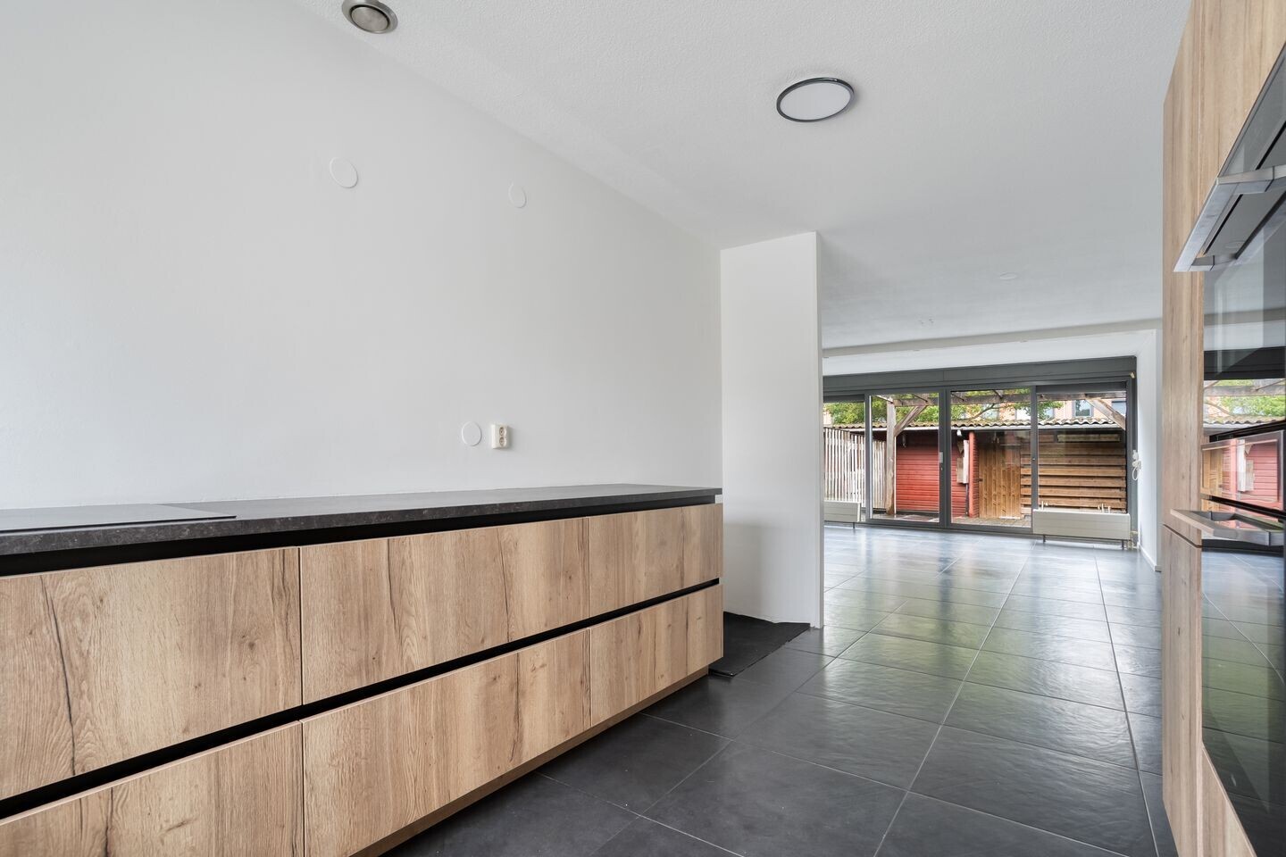 Tussenwoning te koop: Kalkbranderstraat 42, Zwolle