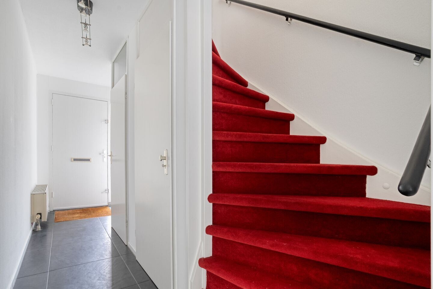 Tussenwoning te koop: Kalkbranderstraat 42, Zwolle
