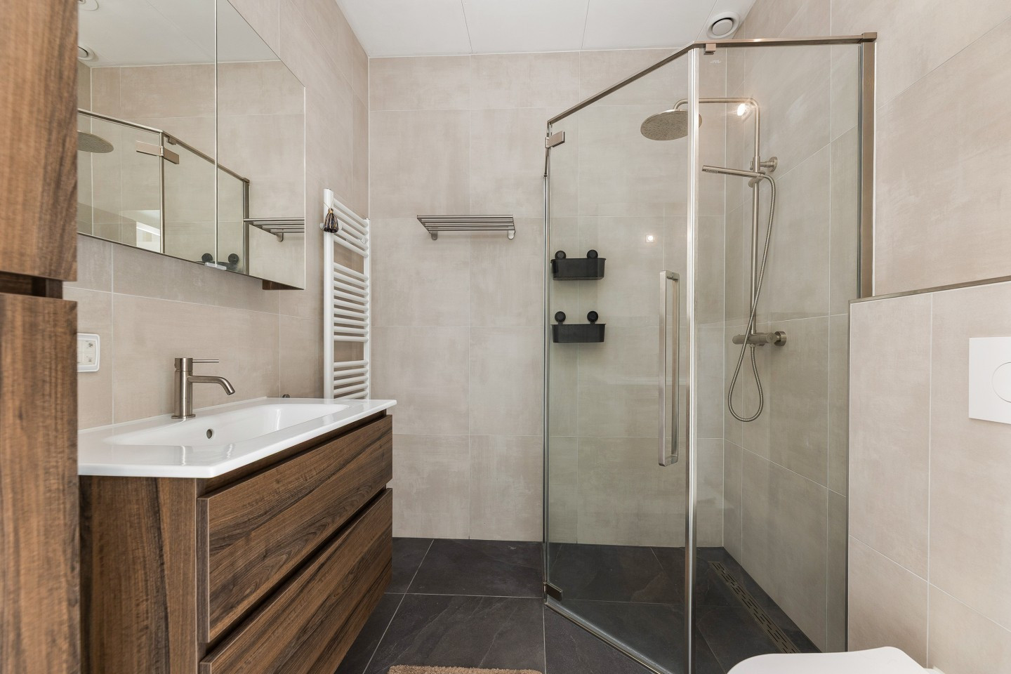 Tussenwoning te koop: Koperslagerstraat 87, Zwolle
