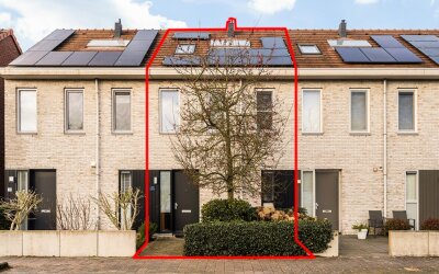 Damstraat 23