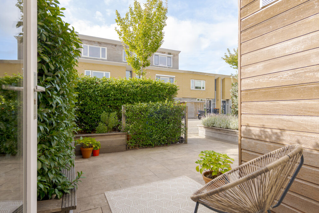 Hoekwoning te koop: Wulphof 19, Zwolle