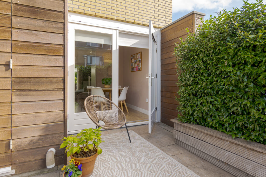 Hoekwoning te koop: Wulphof 19, Zwolle