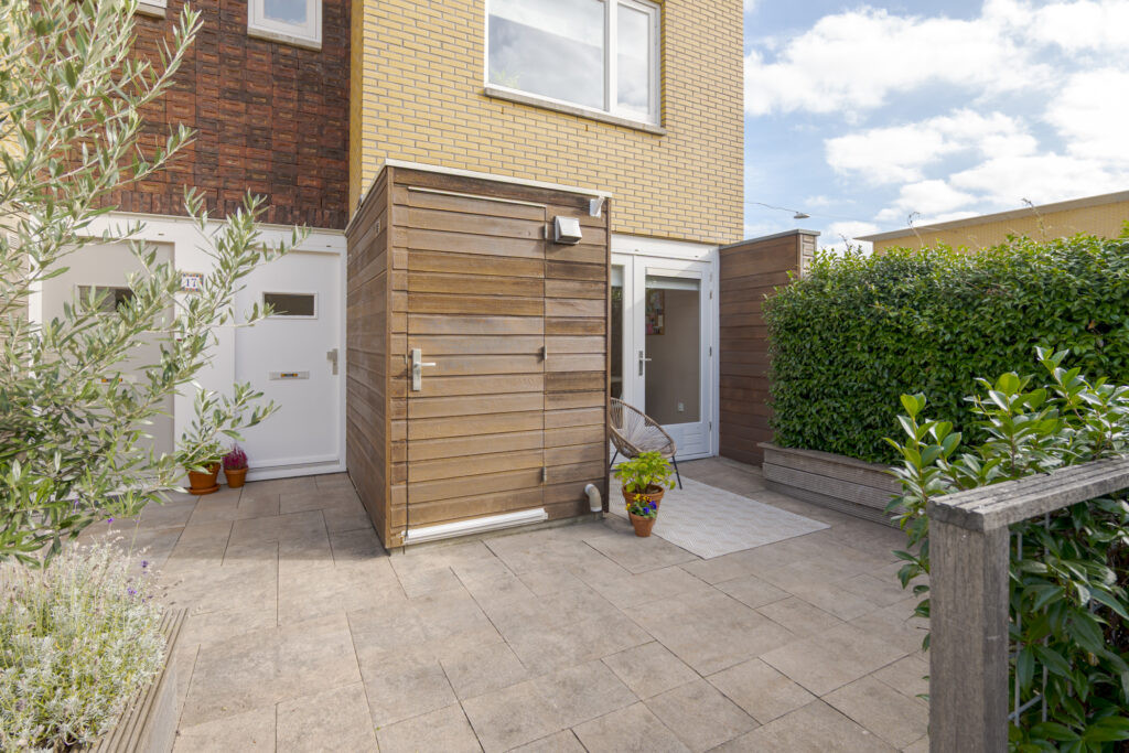 Hoekwoning te koop: Wulphof 19, Zwolle