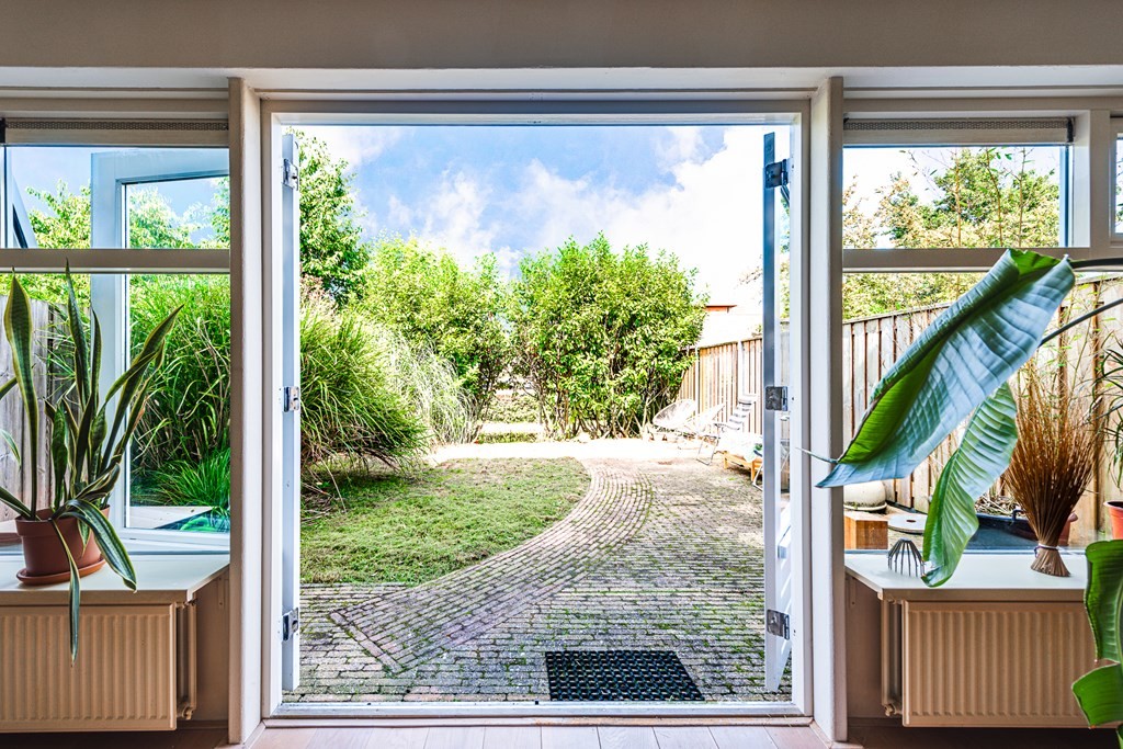 Tussenwoning te koop: Zomertalinghof 9, Zwolle