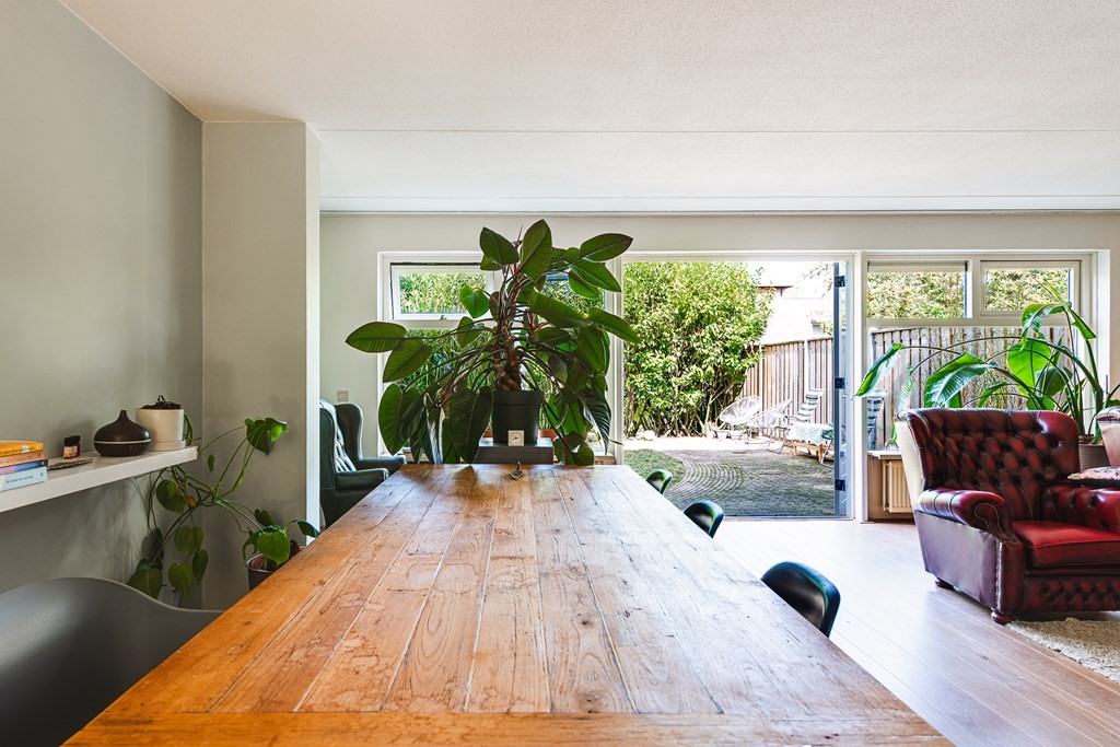 Tussenwoning te koop: Zomertalinghof 9, Zwolle
