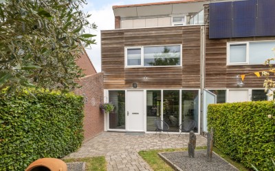 Oeverzegge 23