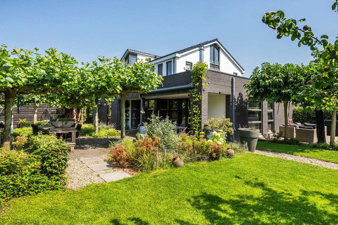Vrijstaande woning te koop: Oude Wetering 25, Zwolle