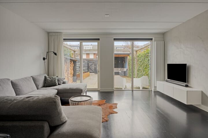 Tussenwoning te koop: Hofstedestraat 24, Zwolle