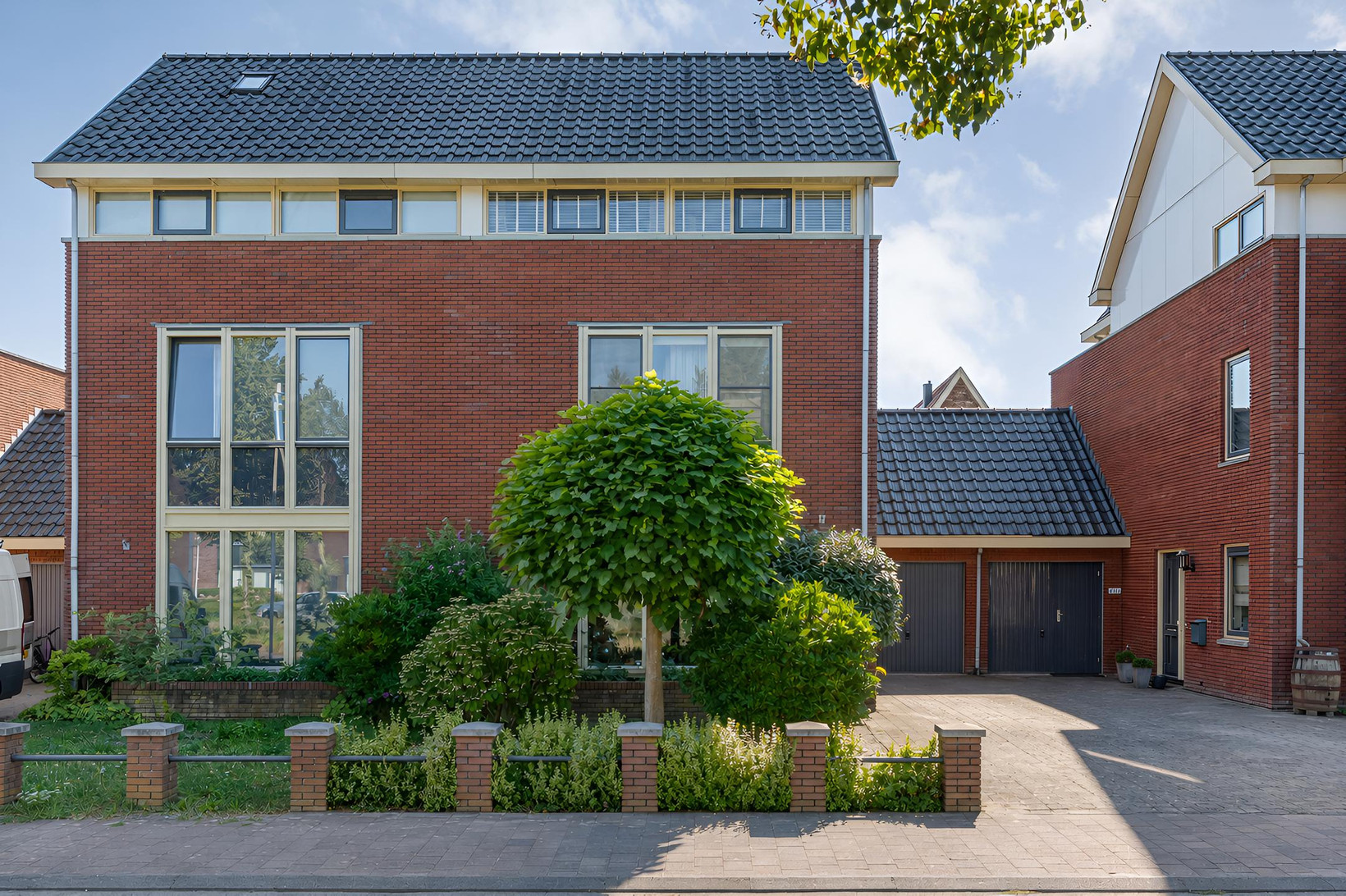 Tussenwoning te koop: Frankhuizerallee 206, Zwolle