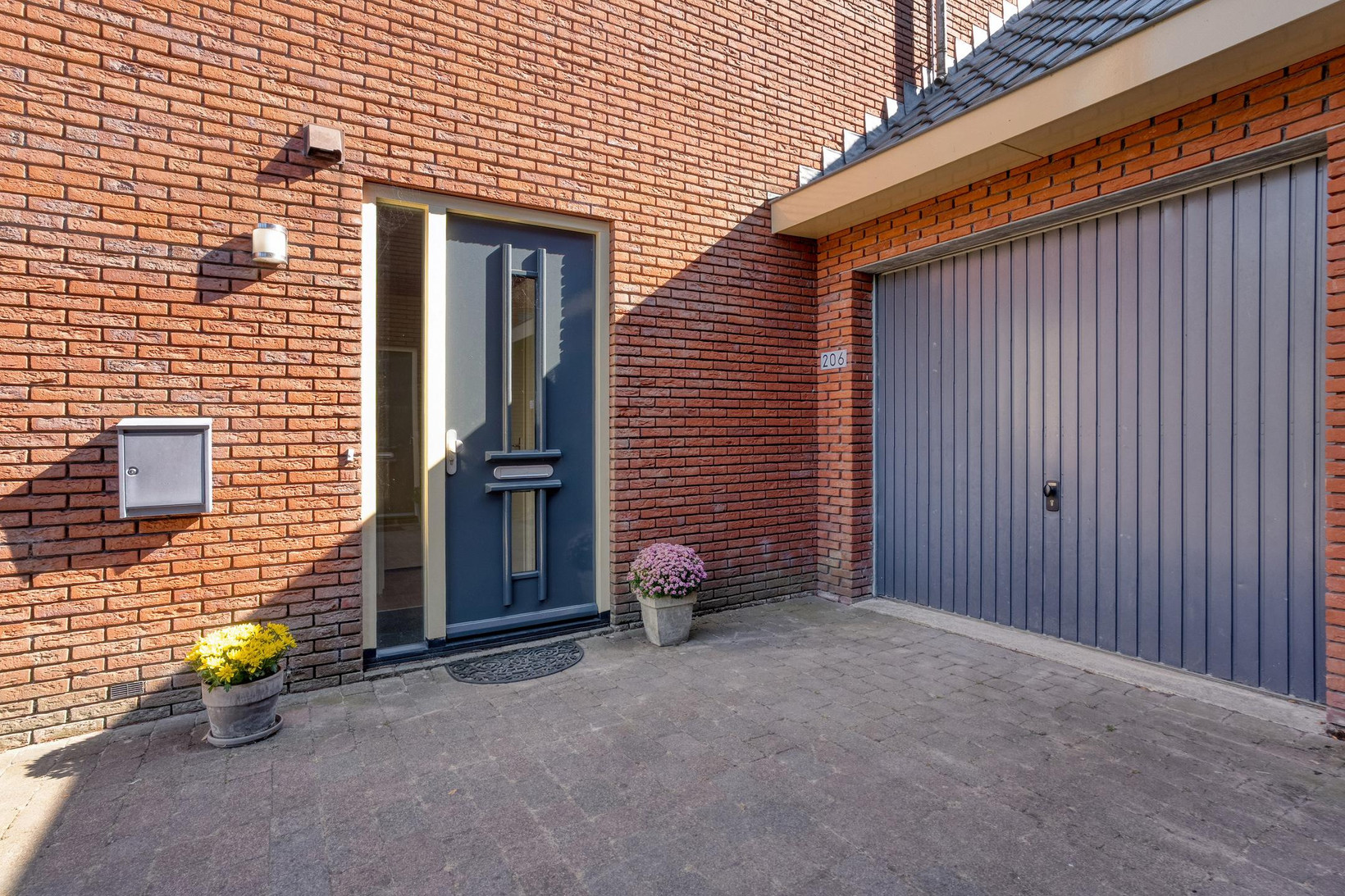 Tussenwoning te koop: Frankhuizerallee 206, Zwolle