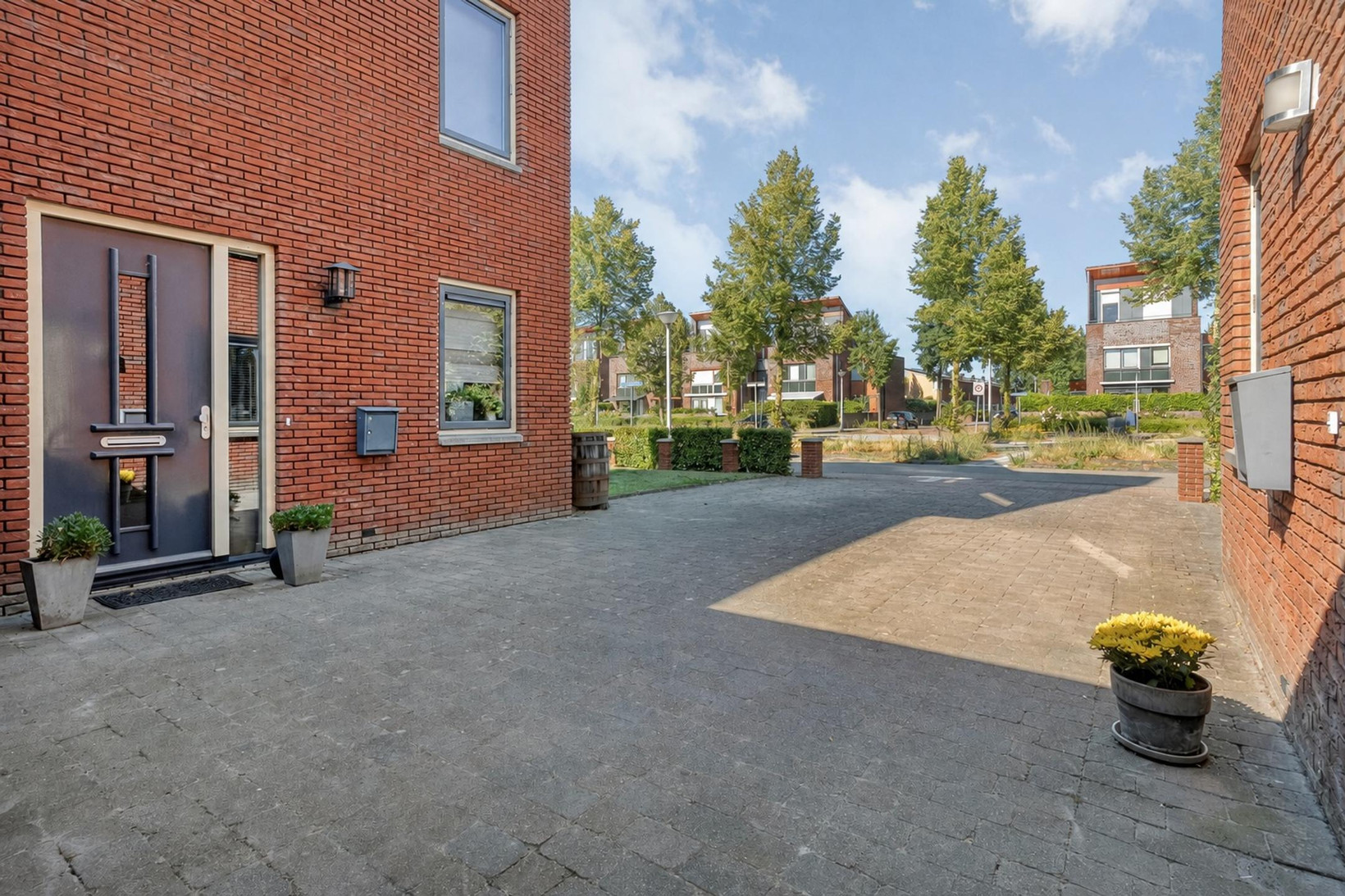 Tussenwoning te koop: Frankhuizerallee 206, Zwolle