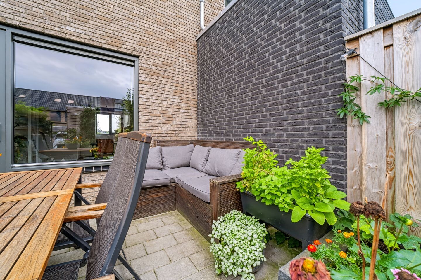 Tussenwoning te koop: Blauwselmolen 5, Zwolle