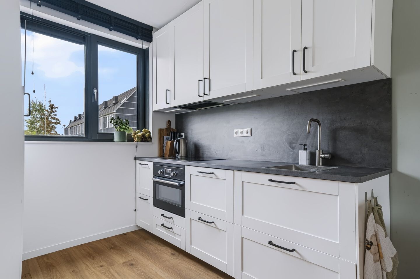 Tussenwoning te koop: Blauwselmolen 5, Zwolle