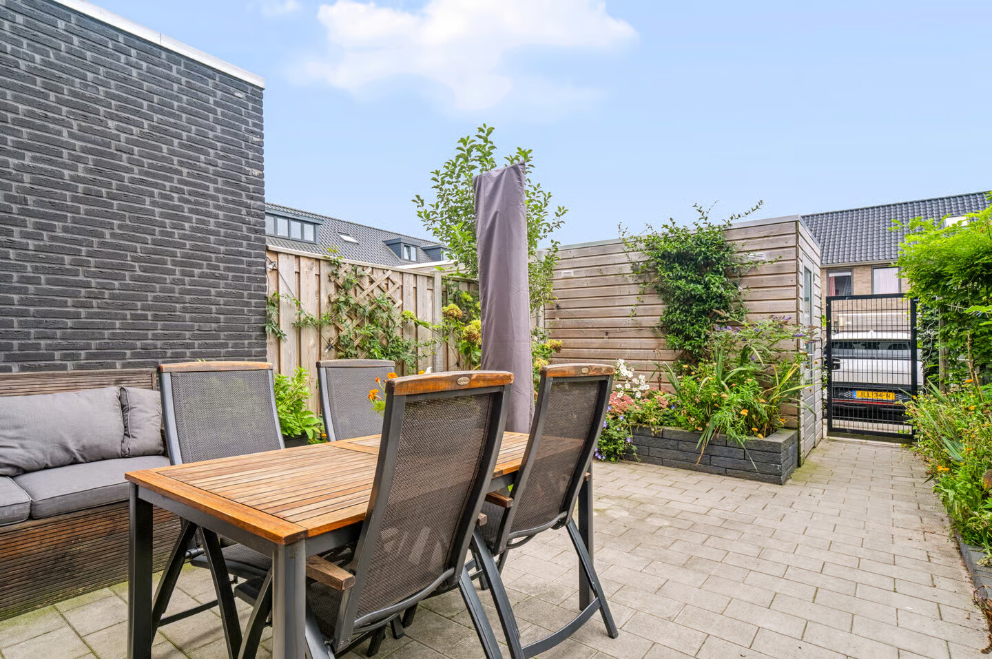 Tussenwoning te koop: Blauwselmolen 5, Zwolle
