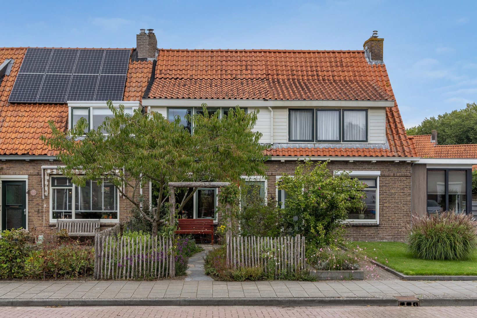 Tussenwoning te koop: Hezenbergerweg 45, Hattem