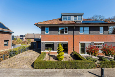 van Meervel. 4