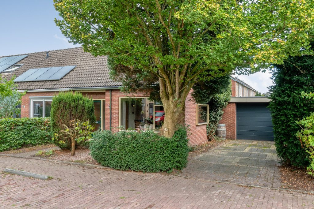 Hoekwoning te koop: Sanderspad 2, Hattem