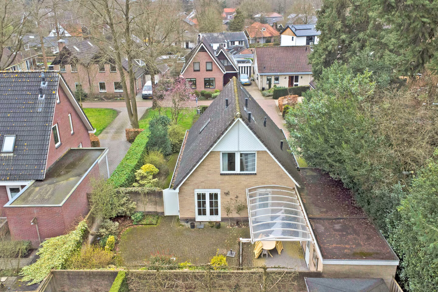 Vrijstaande woning te koop: Heidelaantje 11A, Nunspeet