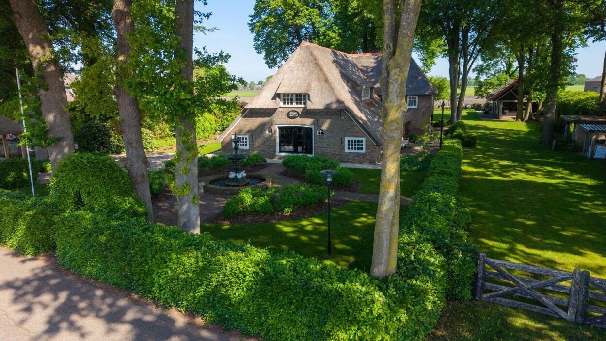 Vrijstaande woning te koop: Veelhorsterweg 25, Nunspeet