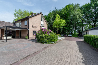 Van Goghstr. 11
