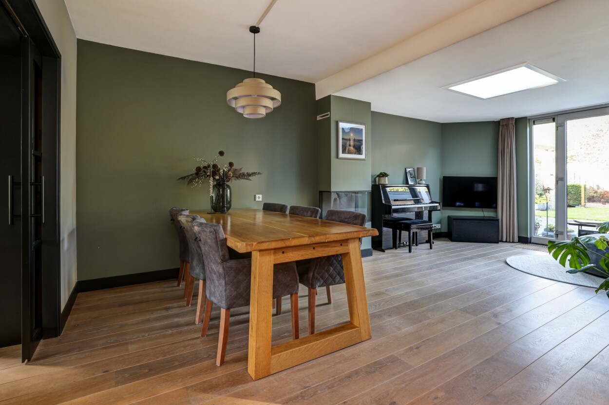 Hoekwoning te koop: Talmastraat 1, Nunspeet