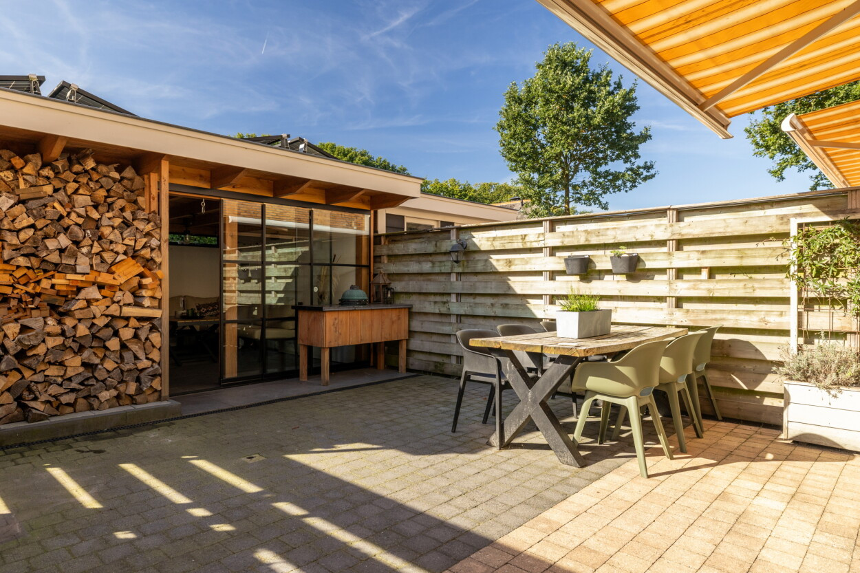 Tussenwoning te koop: Feytahof 13, Elspeet