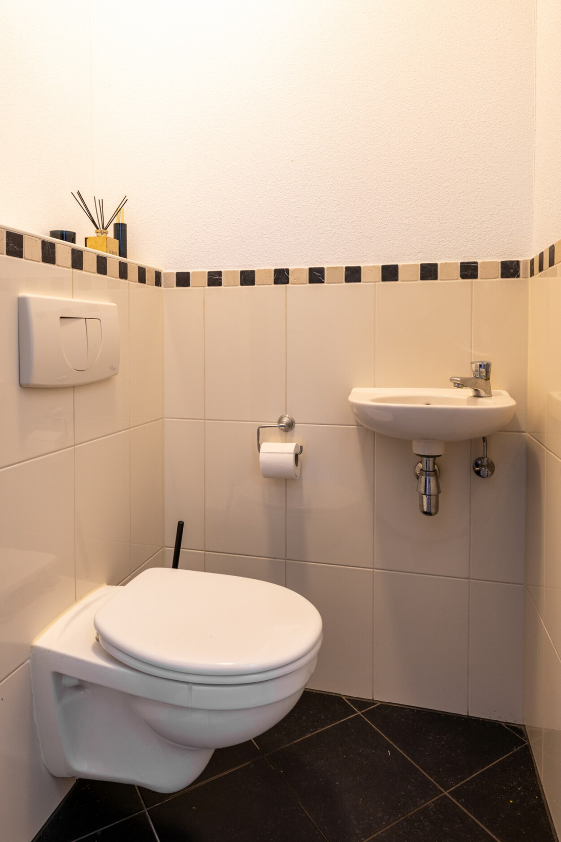 Tussenwoning te koop: Feytahof 13, Elspeet