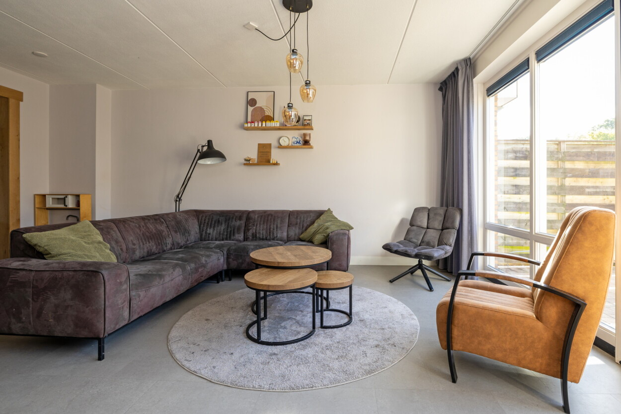 Tussenwoning te koop: Feytahof 13, Elspeet