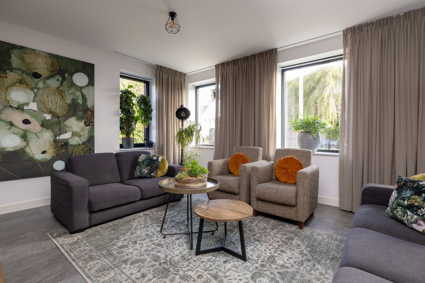 Twee-onder-één-kap te koop: Weversweg 2, Hulshorst