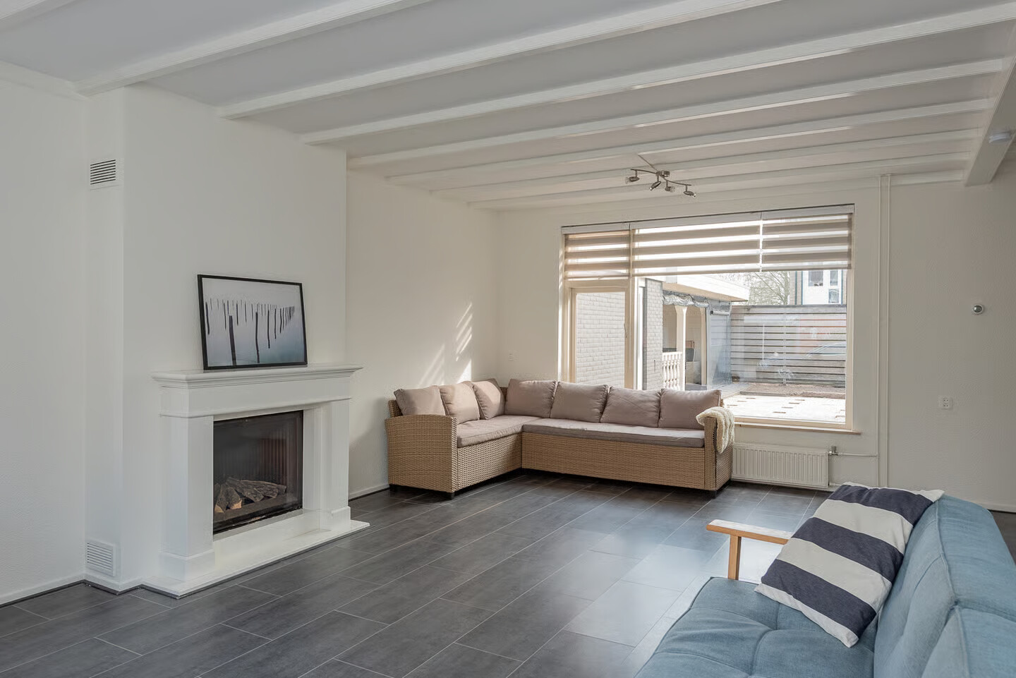 Twee-onder-één-kap te koop: Wilgenkampstraat 28, Elburg