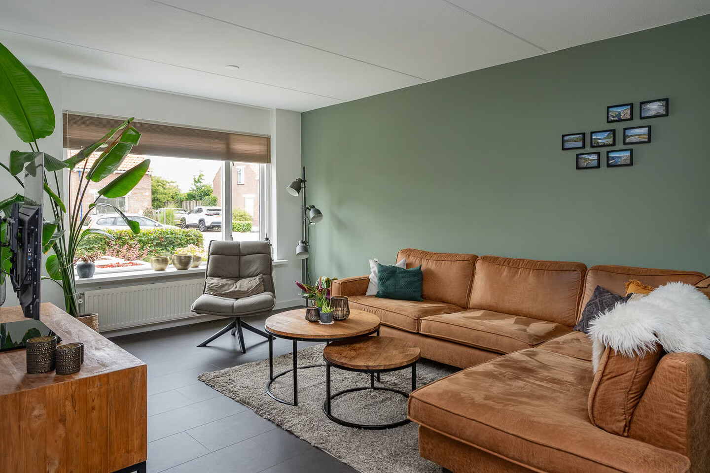 Tussenwoning te koop: Clakenweg 27, Elburg