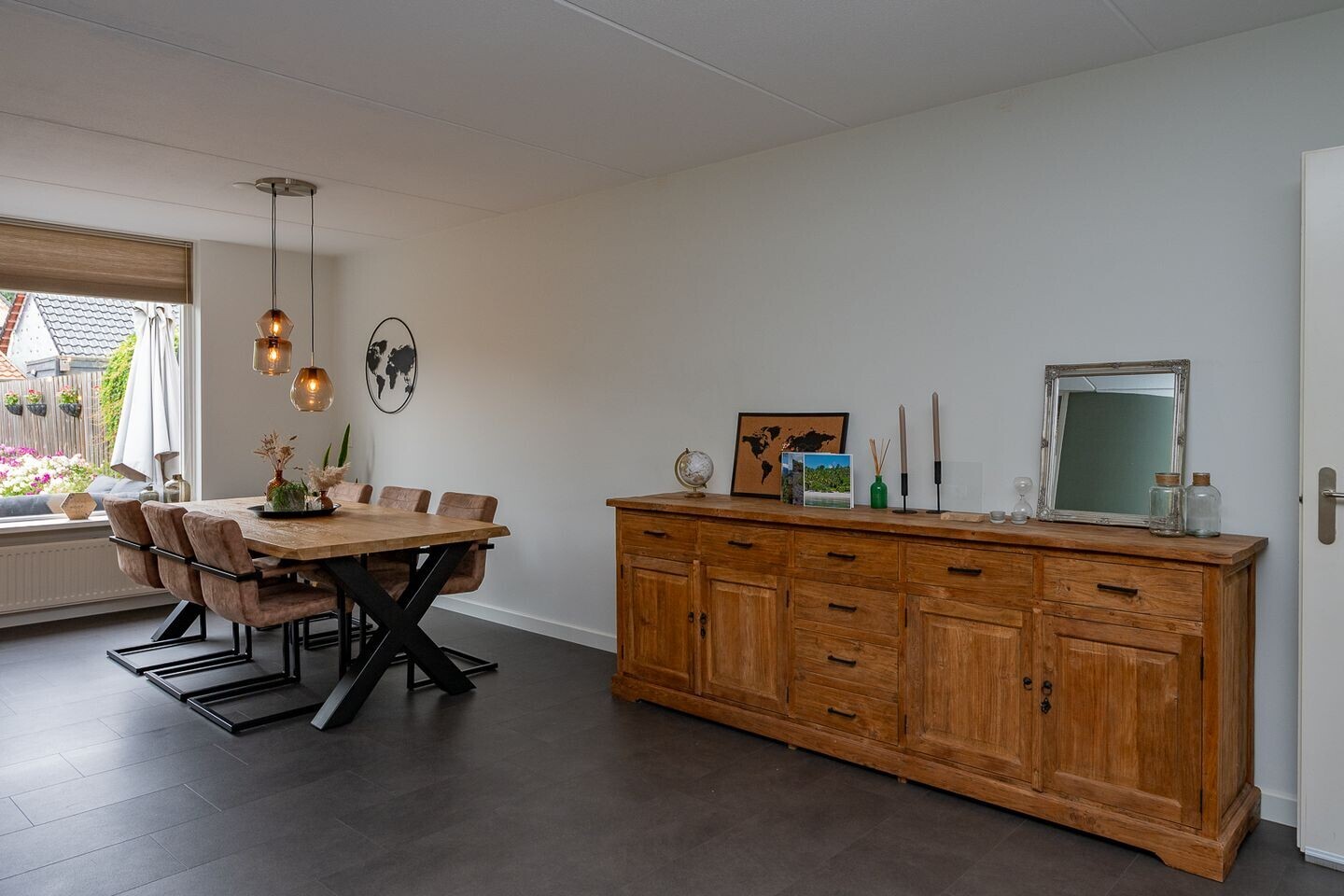 Tussenwoning te koop: Clakenweg 27, Elburg