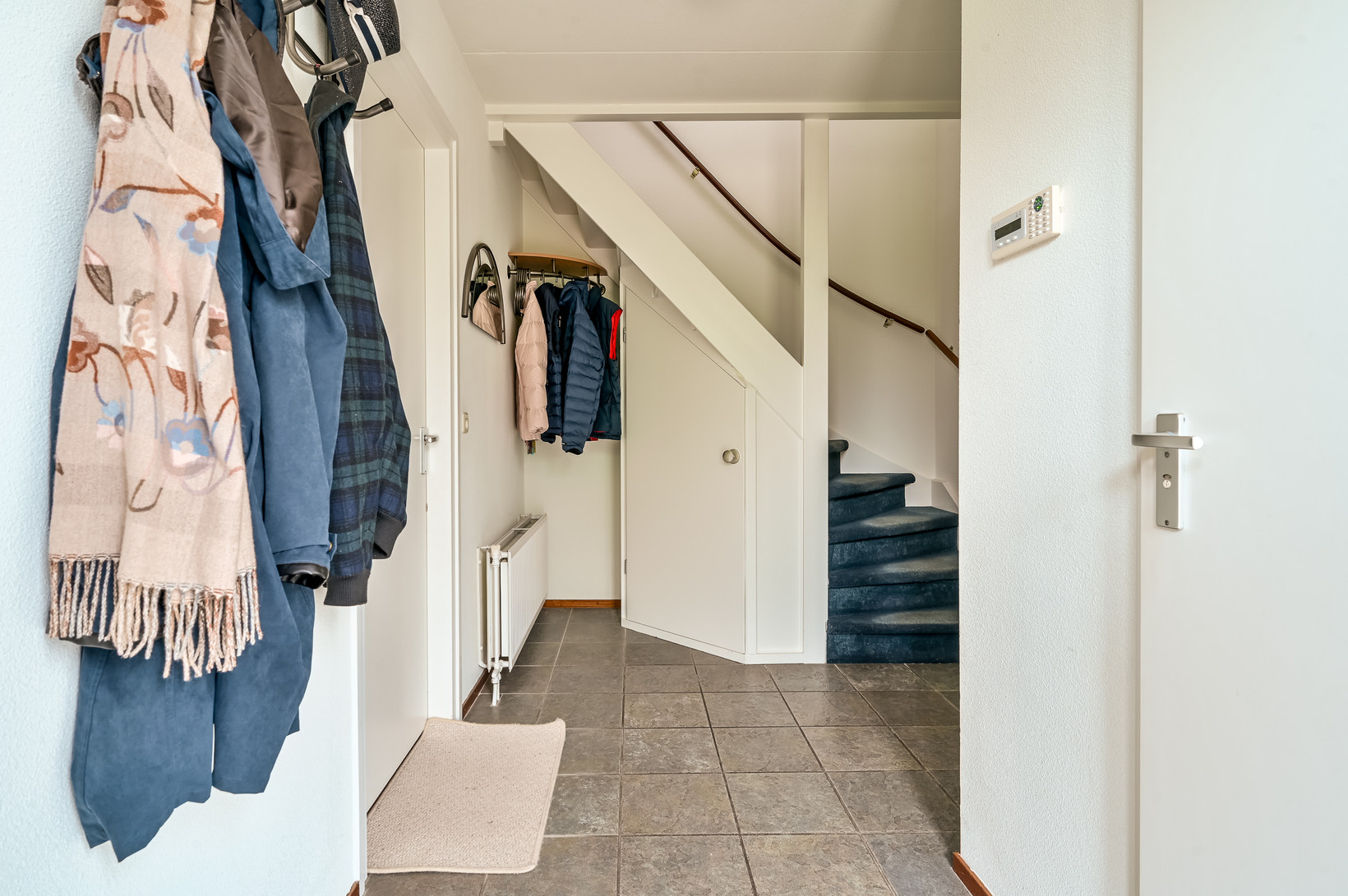 Hoekwoning te koop: Altenaweg 2, Elburg