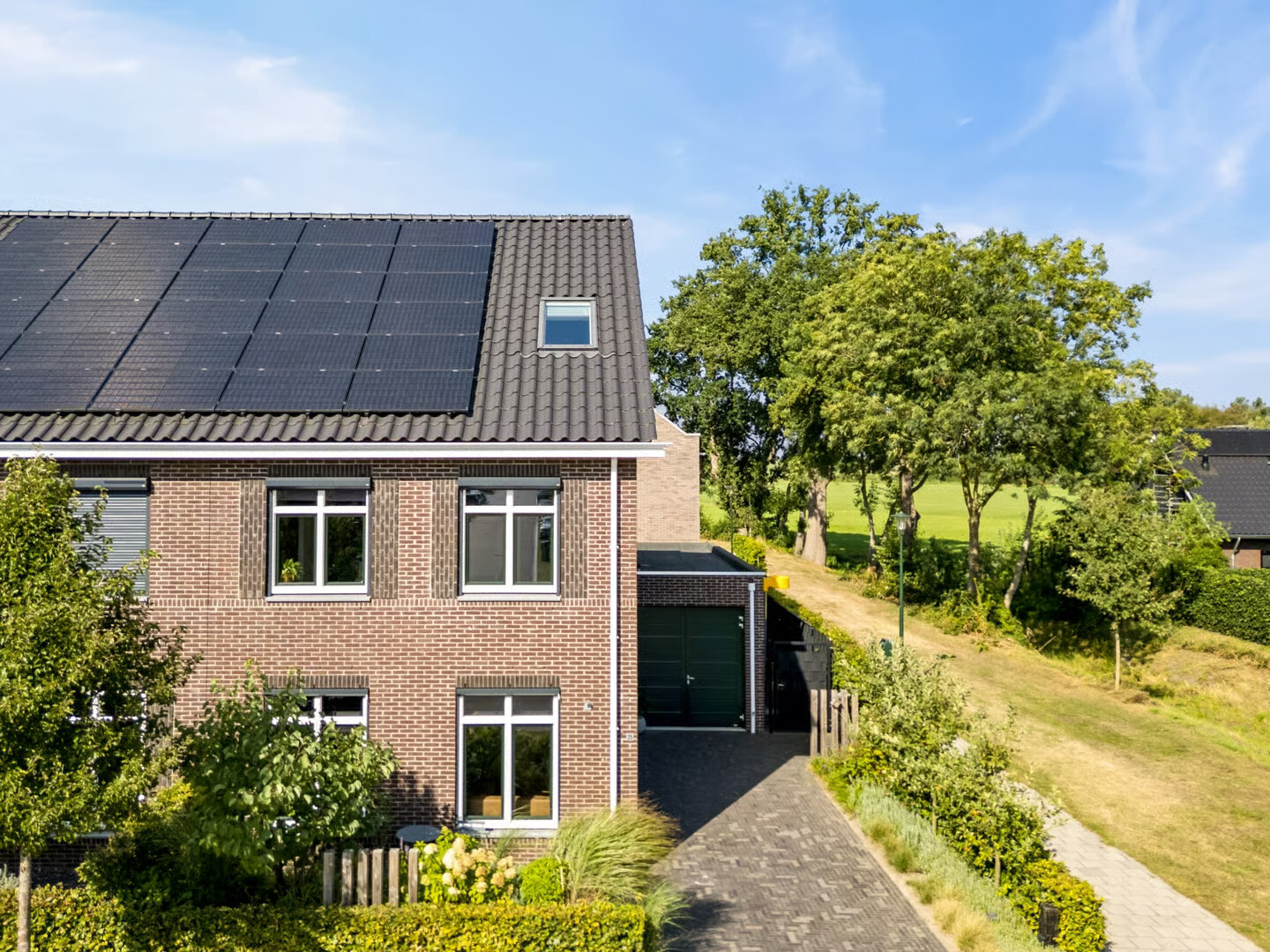 Twee-onder-één-kap te koop: Molendijkjes 25, Elburg