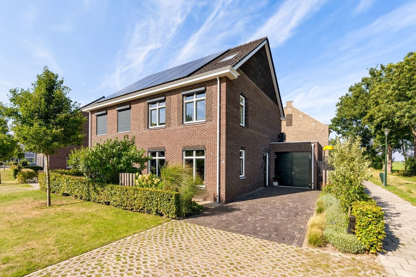 Twee-onder-één-kap te koop: Molendijkjes 25, Elburg