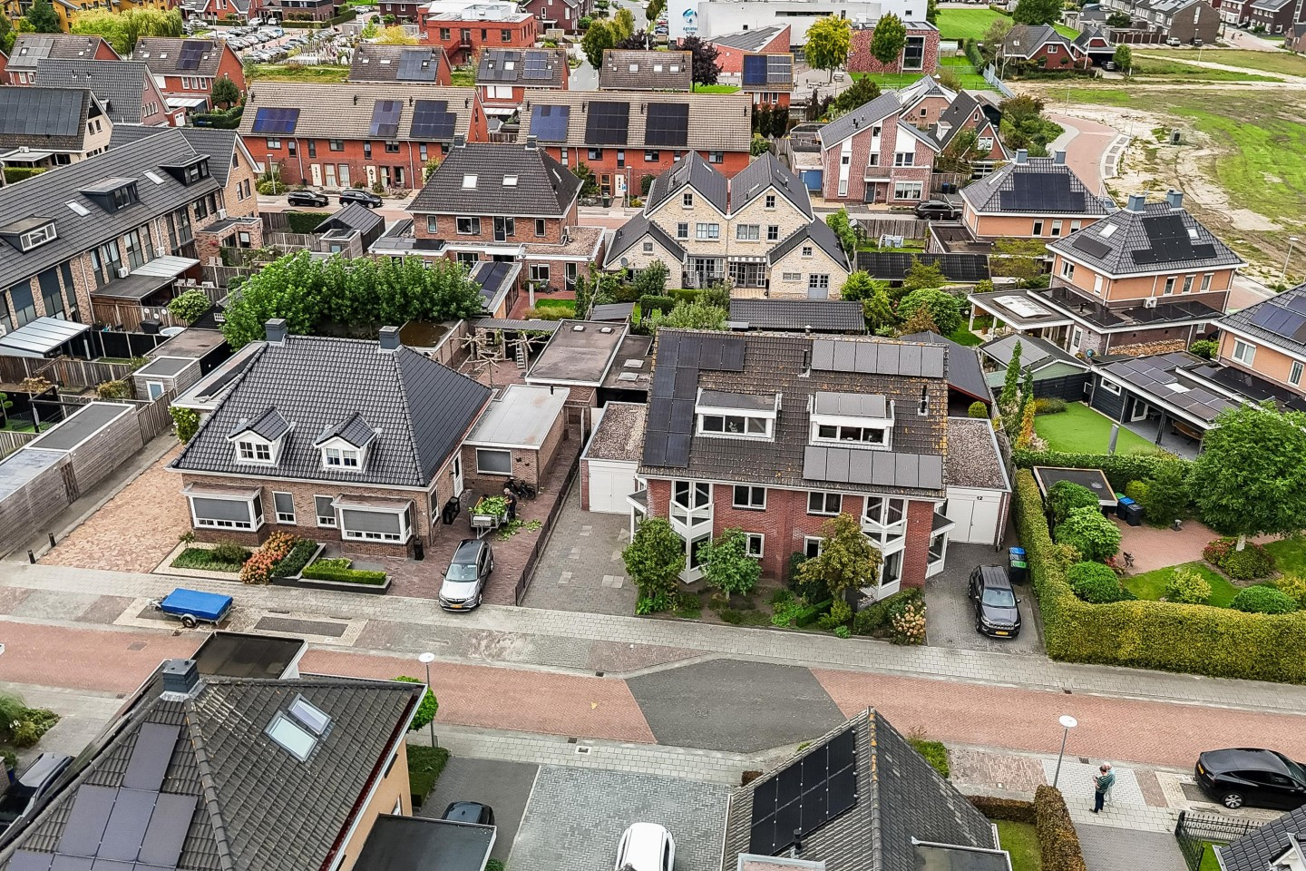 Twee-onder-één-kap te koop: Marga Klompéstraat 10, Wezep