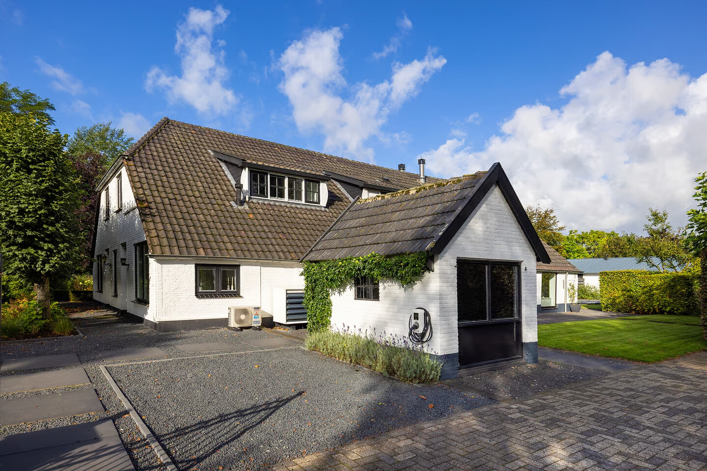 Twee-onder-één-kap te koop: Bovenheigraaf 26A, Oldebroek