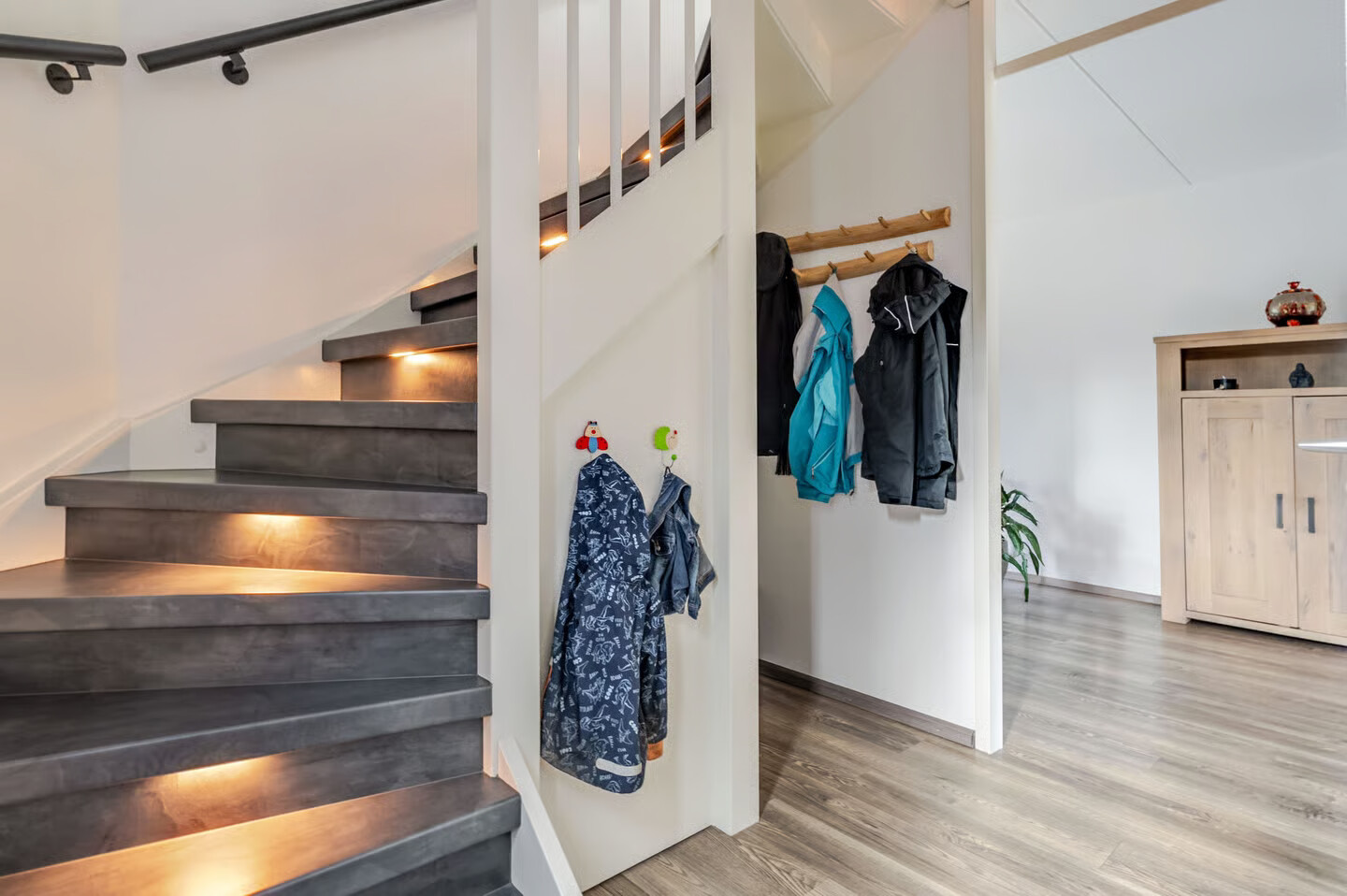 Twee-onder-één-kap te koop: Veldhof 19, Raalte