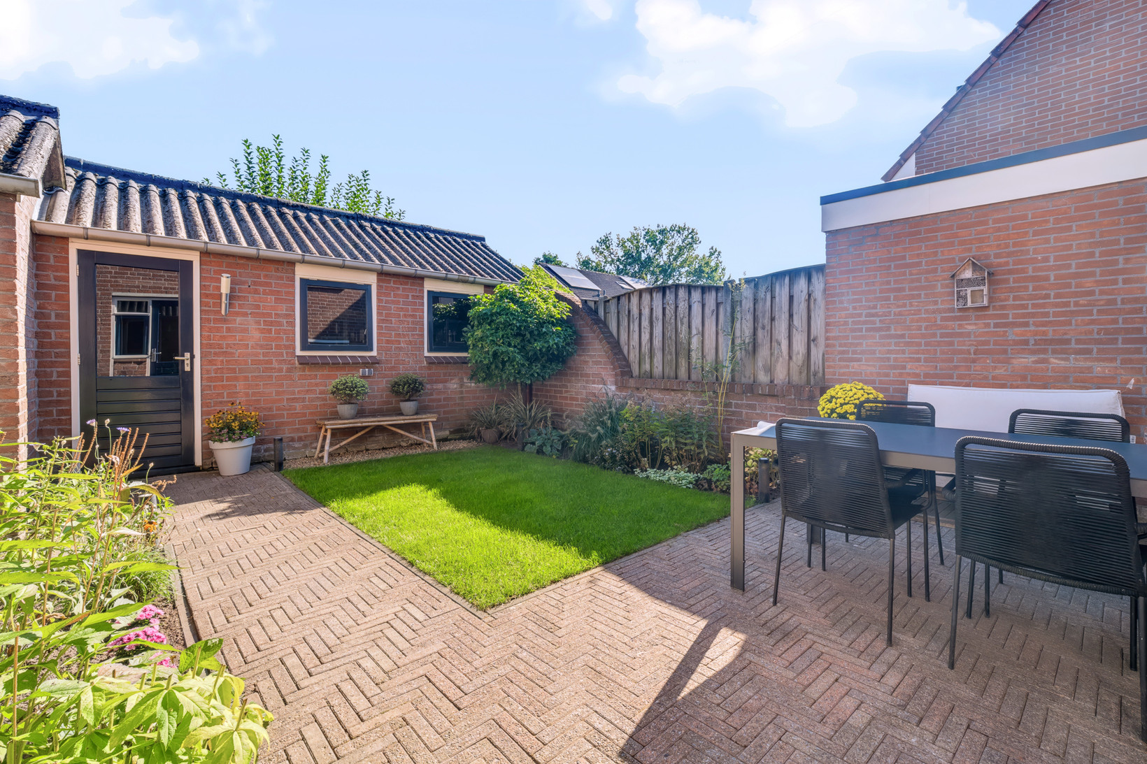Tussenwoning te koop: Wulp 75, Raalte